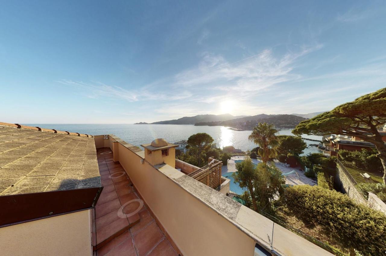 Welcome Riviera - Attico San Faustino 165 Mq Piu 110 Mq Di Terrazza- In Villa 700 ,Vista Mare Strepitosa-100 M Dalla Spiaggia-Parking Esclusivo Rapallo Zewnętrze zdjęcie
