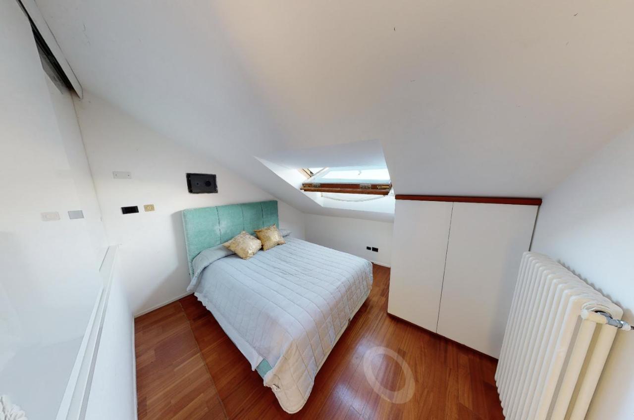 Welcome Riviera - Attico San Faustino 165 Mq Piu 110 Mq Di Terrazza- In Villa 700 ,Vista Mare Strepitosa-100 M Dalla Spiaggia-Parking Esclusivo Rapallo Zewnętrze zdjęcie